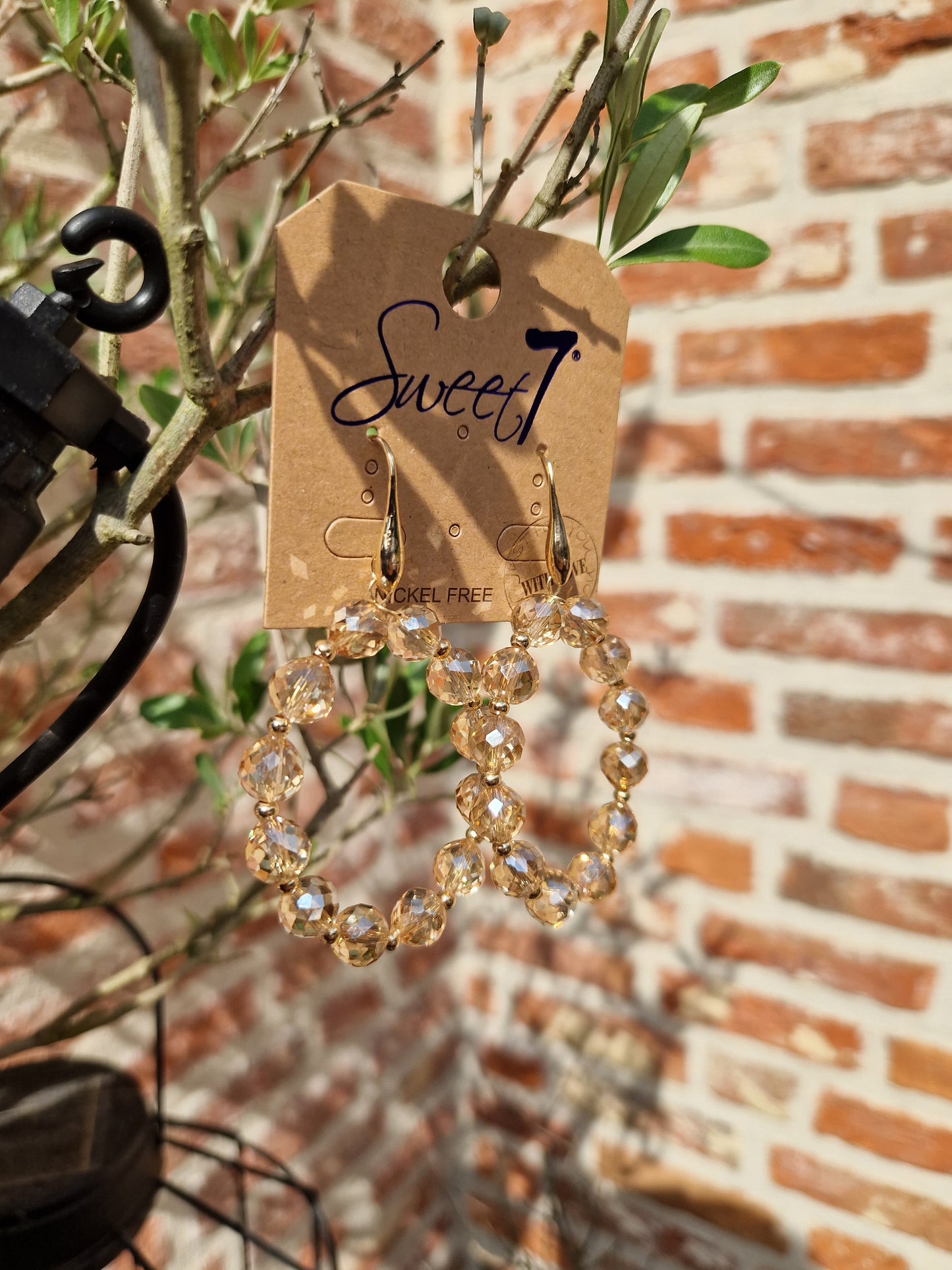 Amber glitter bal oorring