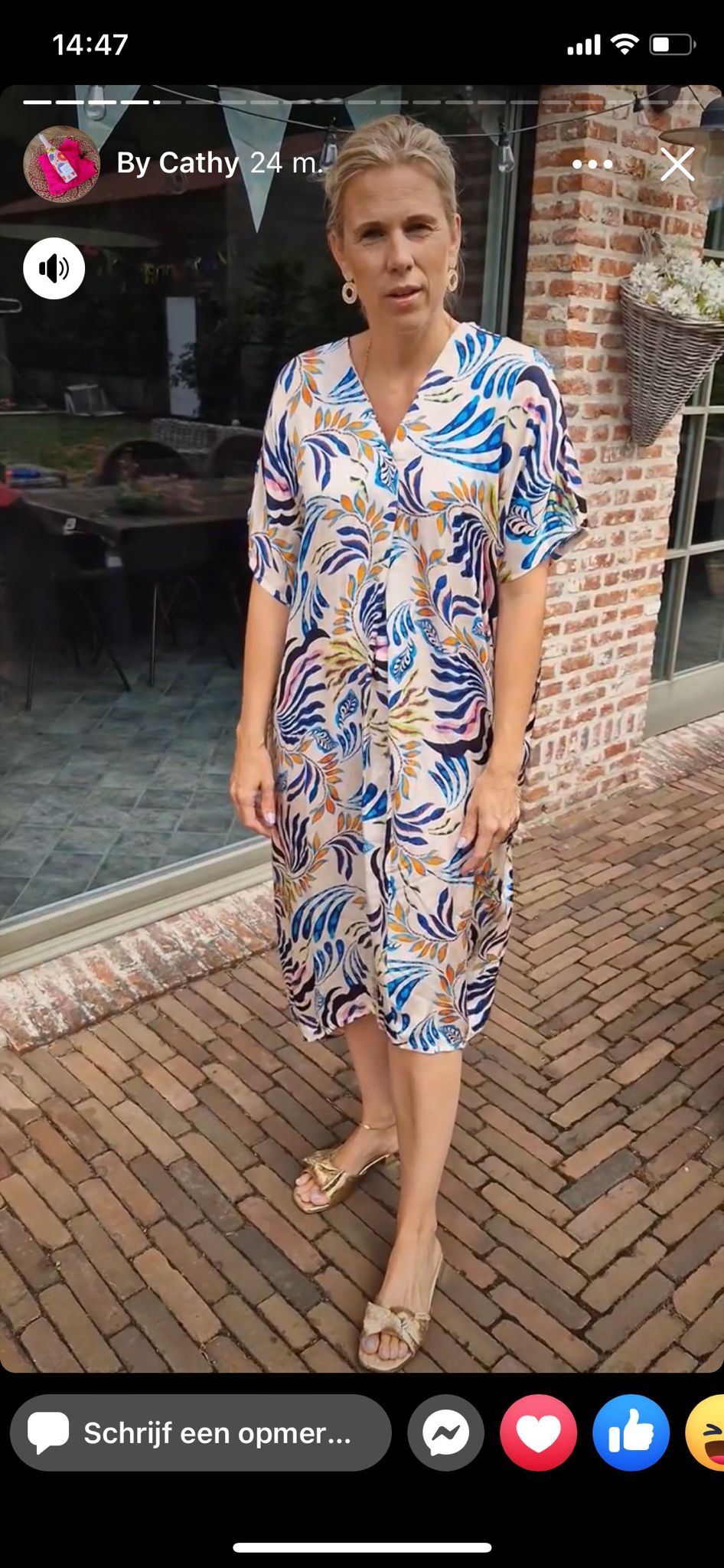 Pattern dress blue