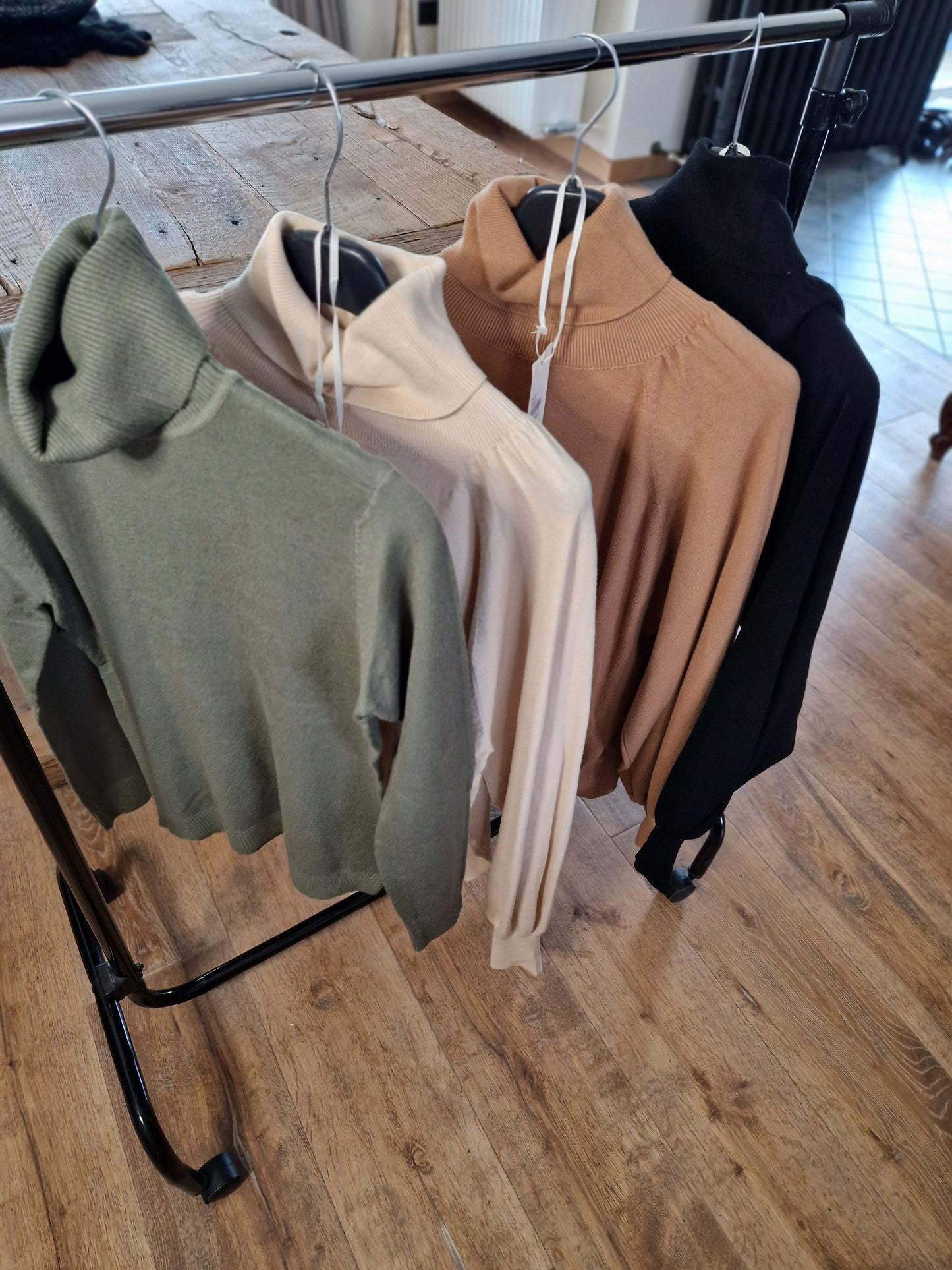 Celine Colltrui Camel