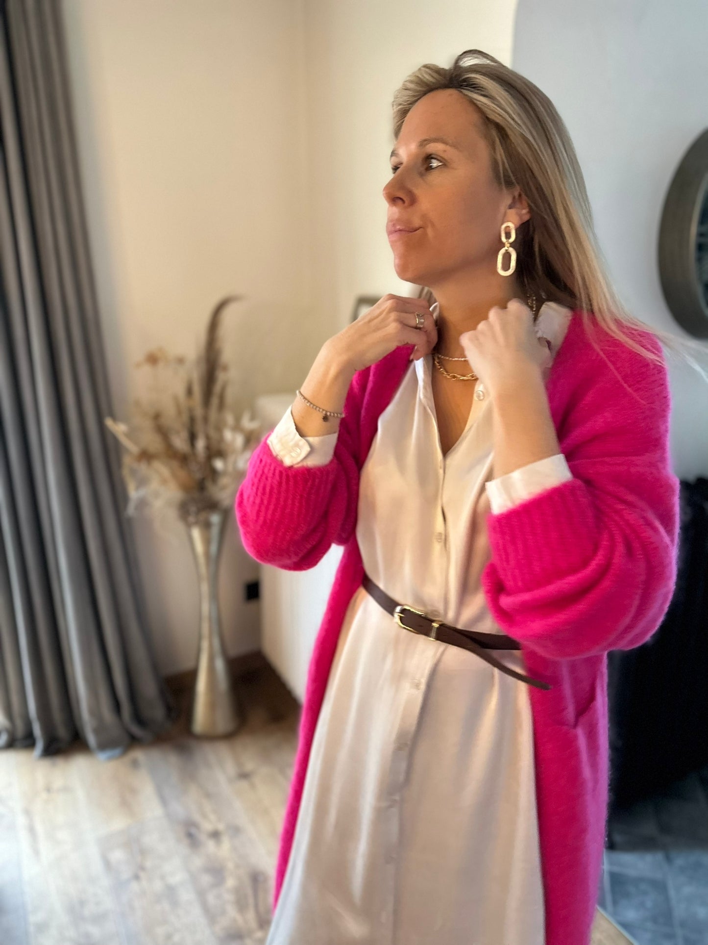 Sassy satin hemdjurk lang greige incl riempje