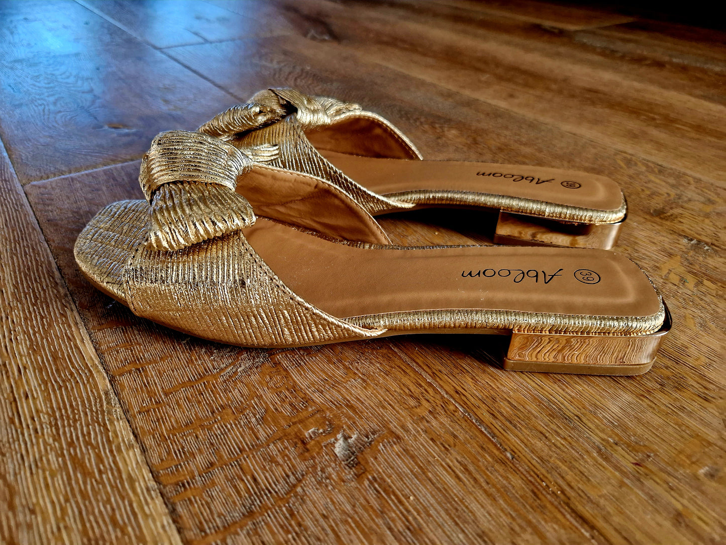 Sandals Champagne