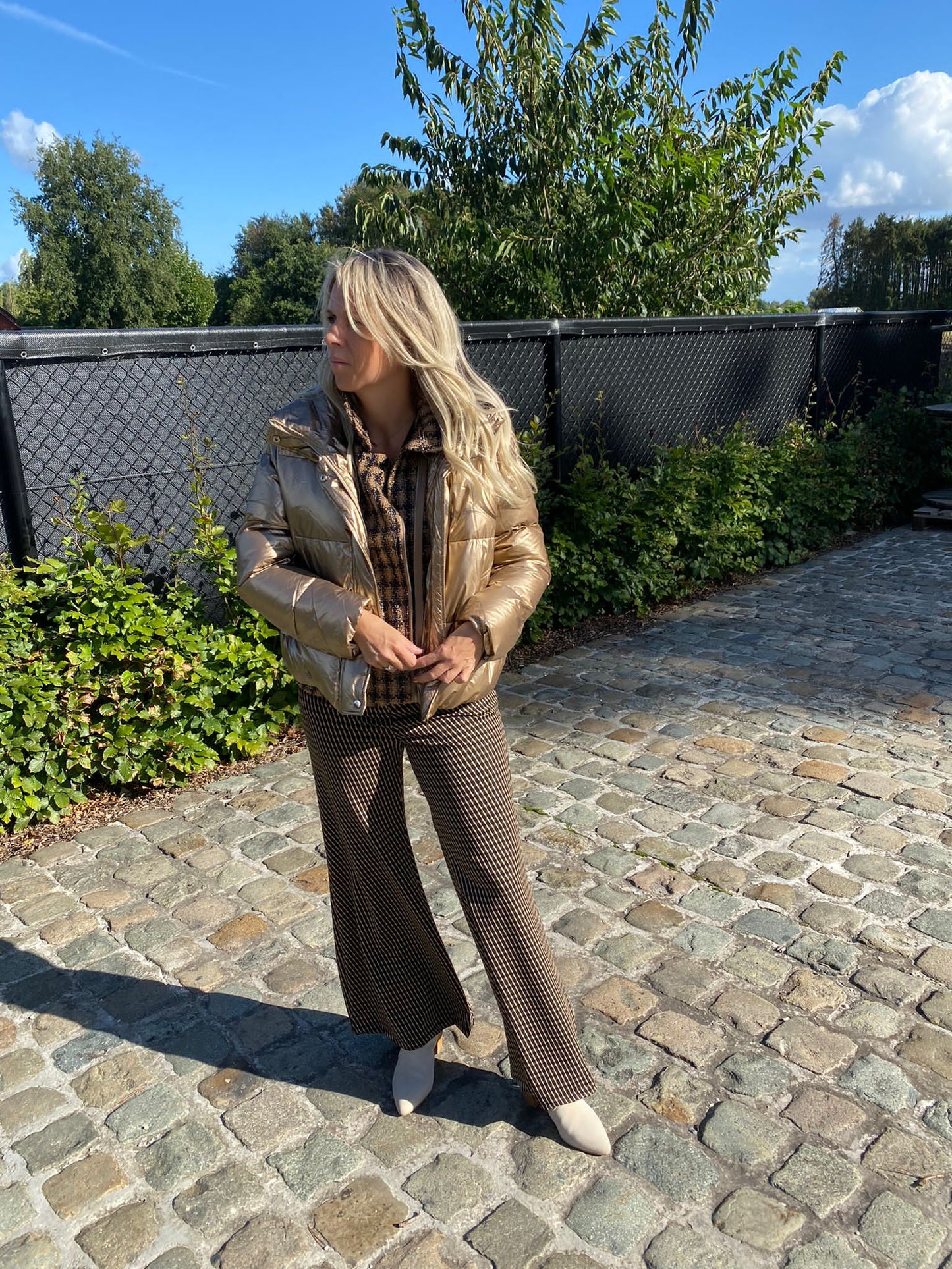 Shiny Buffer Coat Kort Beige